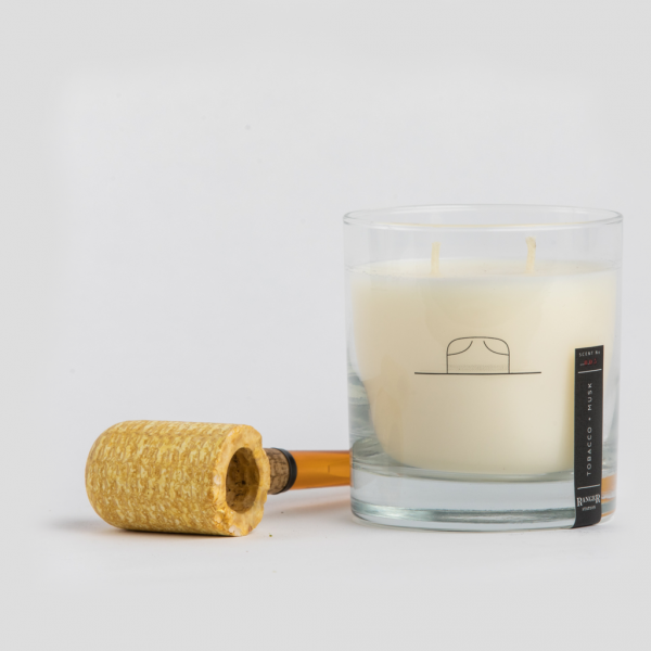ROCKS GLASS CANDLE - TOBACCO AND MUSK
