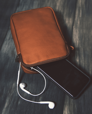 LEATHER POUCH