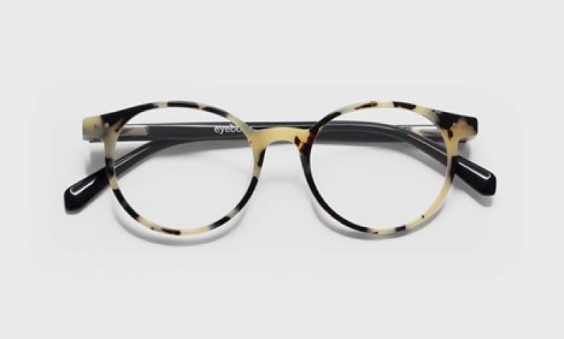 CASE CLOSED READERS - CREAM & BLACK