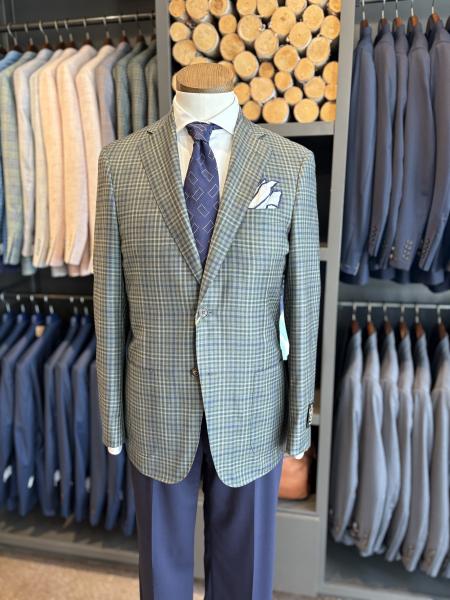 LIGHT OLIVE AND NAVY PLAID SPORT COAT