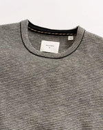 TUCK STRIPE CREW- BLACK