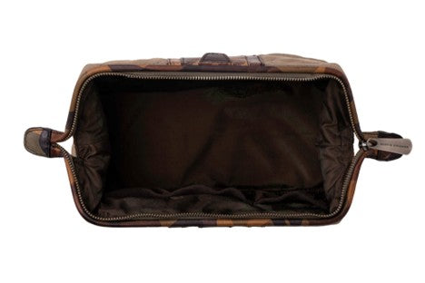 WOODLAND SHAVE CASE