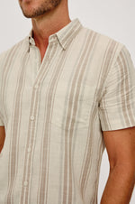 FAIRFAX S/S STRIPE SHIRT, HEATHER DUNE