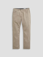 AIRLUXE EVERETT SLIM STRAIGHT FIT FIVE POCKET, DRY DUST