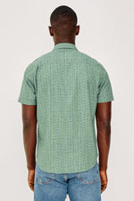 CARSON S/S WAVY BATIK, AQUA