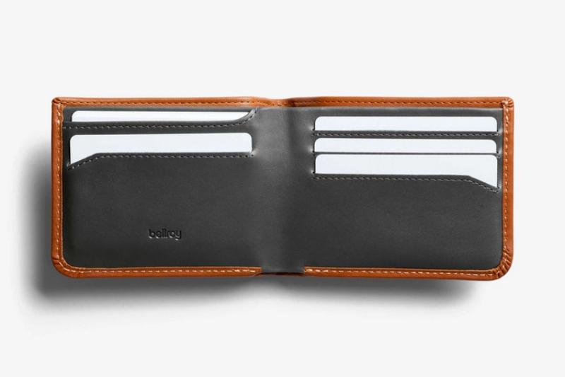 HIDE AND SEEK WALLET RFID - CARAMEL